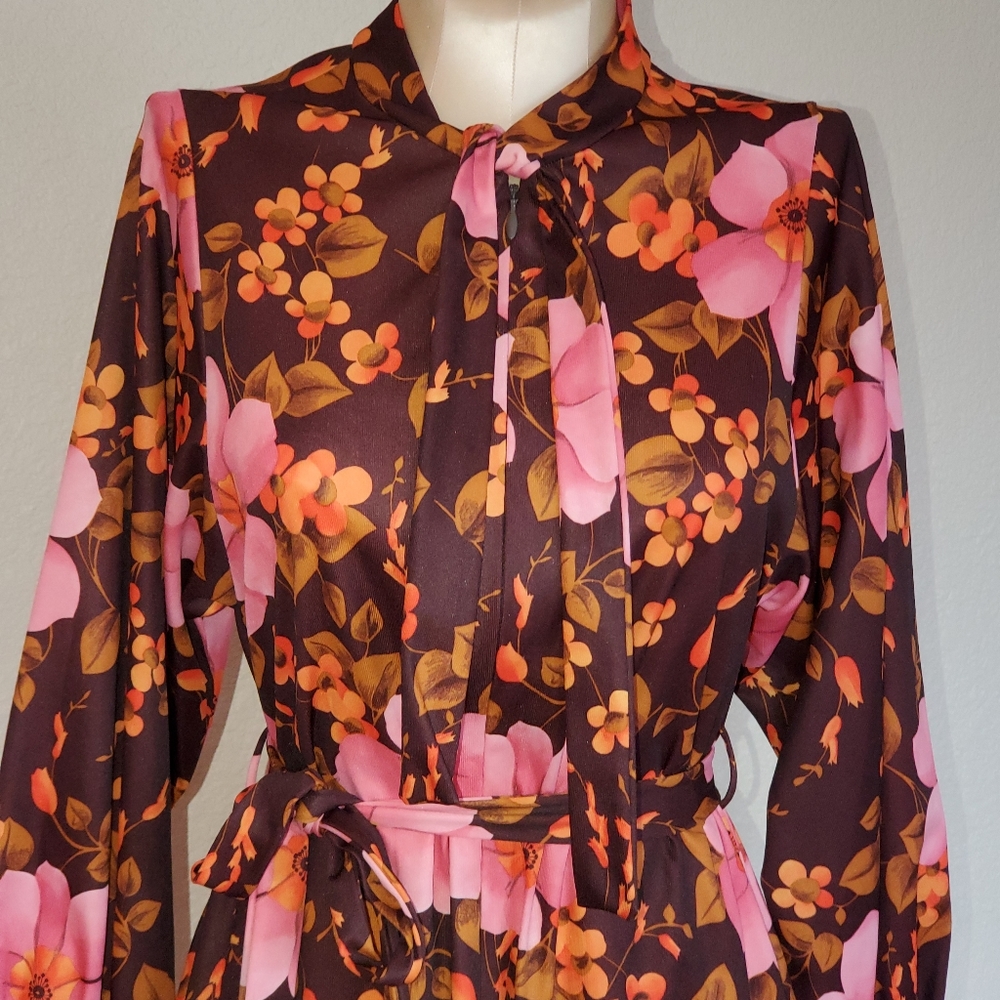 Vintage Bed Coat Robe w zip & waist tie - Picture 8 of 15